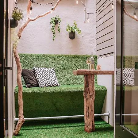 The Guest * Ден Бош