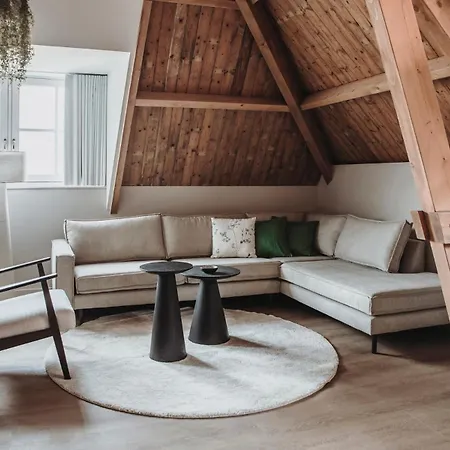 Апартаменты The Guest Ден Бош